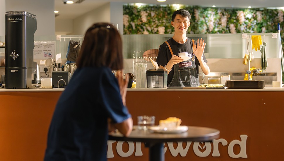 点滴包容、杯杯暖心